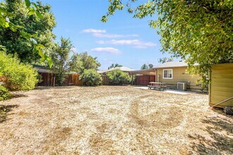 13191 Olmsted Pl in Denver, CO - Building Photo - Building Photo