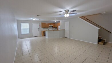 3610 N Arroyo Park Ln, Unit #4 in Harlingen, TX - Building Photo - Building Photo