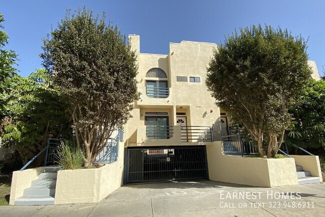 2540 S Centinela Ave in Los Angeles, CA - Building Photo - Building Photo