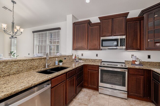 property at 2127 E Huntington Dr