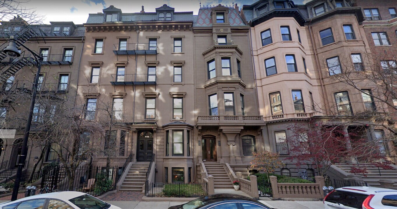 119 Beacon St, Unit 6 in Boston, MA - Foto de edificio