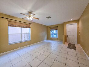 4434 Lake Lucerne Cir in West Palm Beach, FL - Building Photo - Building Photo