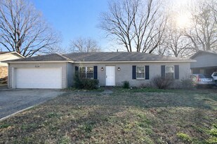 6319 Merimac Dr in Memphis, TN - Building Photo