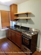23 Abbott Ave in Ocean Grove, NJ - Building Photo - Building Photo