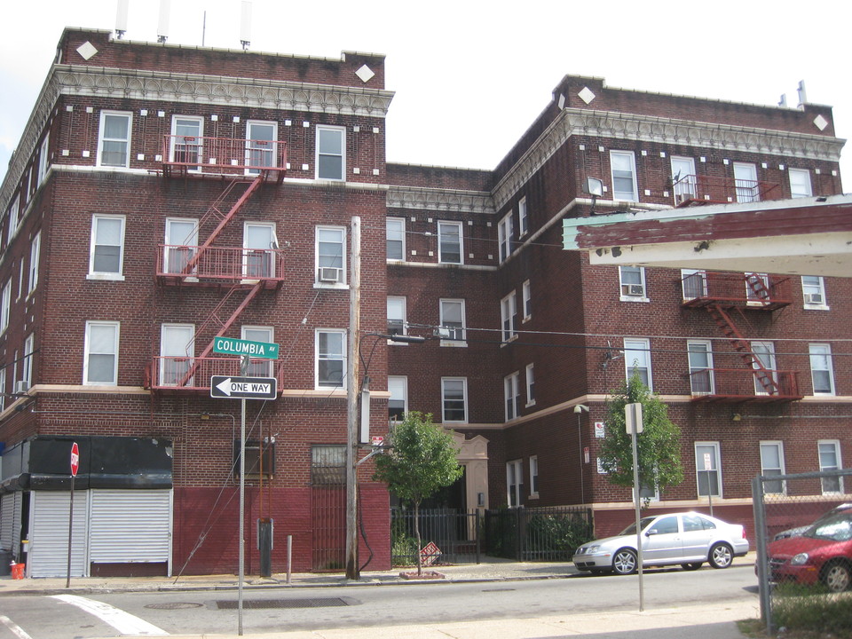 2 Columbia Avenue Apartments in Newark, NJ - Foto de edificio