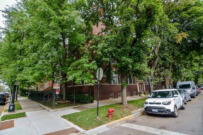 1940 W Berenice Ave, Unit J07P