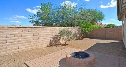 9509 Crowley Brothers Dr in Tucson, AZ - Building Photo - Building Photo