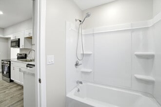 254 Auburn St in Manchester, NH - Building Photo - Building Photo