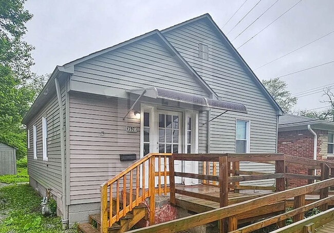 property at 3539 Prospect St