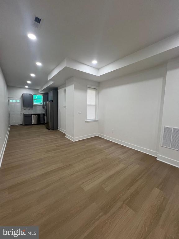 2323 Guilford Ave in Baltimore, MD - Building Photo - Building Photo