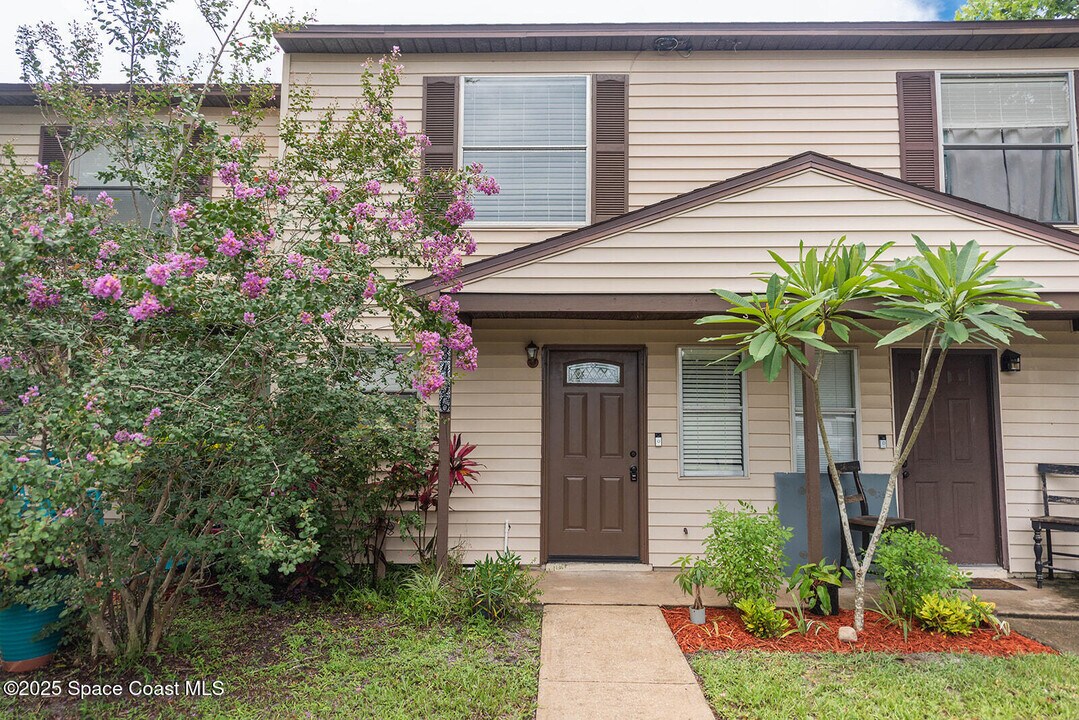 3456 Joe Murell Dr in Titusville, FL - Building Photo