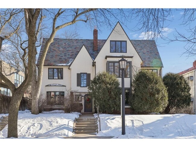 property at 1721 Humboldt Ave S