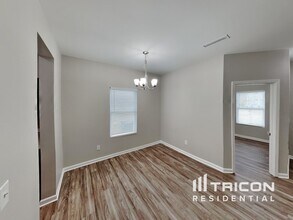 5004 Red Poll Dr in Greensboro, NC - Building Photo - Building Photo