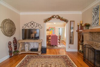 7741 S Chappel Ave in Chicago, IL - Building Photo - Building Photo