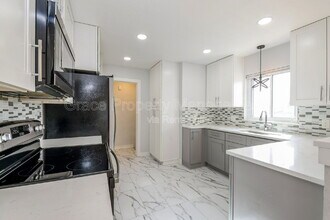 322 N Raleigh St in Denver, CO - Building Photo - Building Photo