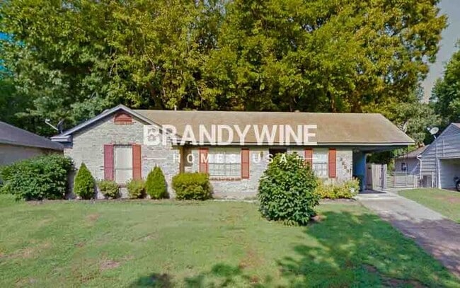 property at 3685 Naylor Dr