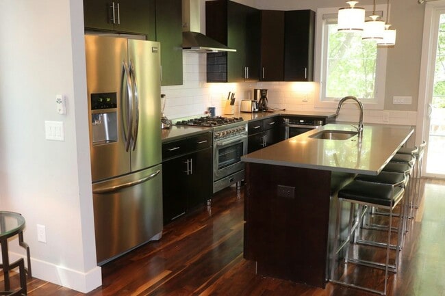 929 13th Ave S in Nashville, TN - Building Photo - Building Photo