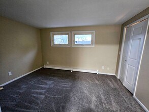 2684 Sheridan Dr-Unit -4 in Tonawanda, NY - Building Photo - Building Photo
