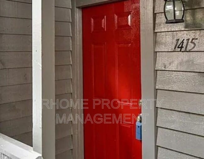 1415 Tuxworth Cir in Decatur, GA - Building Photo - Building Photo