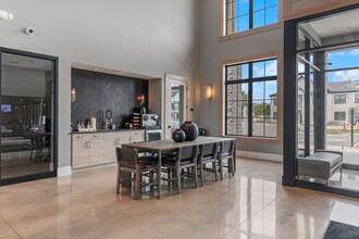 The Belvedere Apartments in Naperville, IL - Building Photo - Building Photo