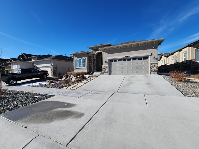 10043 Hannaway Dr in Colorado Springs, CO - Foto de edificio - Building Photo