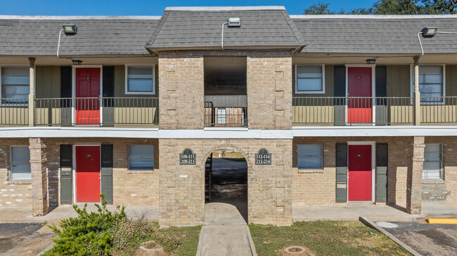 Palms on Rolling Creek in Houston, TX - Building Photo - Building Photo