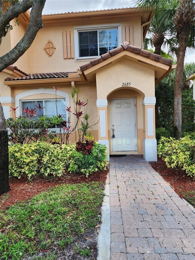 2685 SW 83rd Terrace in Miramar, FL - Building Photo - Building Photo