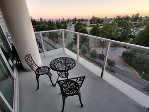 6588 Nelson Av in Burnaby, BC - Building Photo - Building Photo