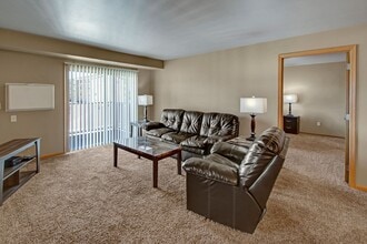 Vue 28 in Williston, ND - Building Photo - Building Photo