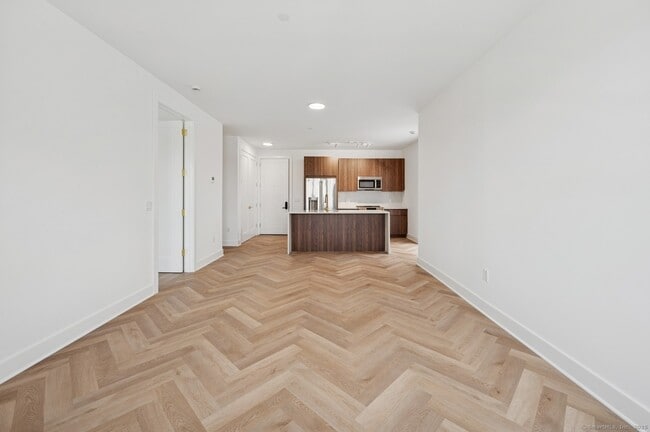 property at 100 E Putnam Ave