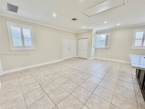 14450 SW 24th St in Davie, FL - Building Photo - Building Photo