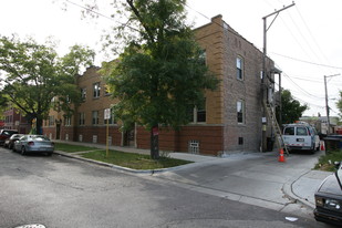 3937-45 W Altgeld St Apartments