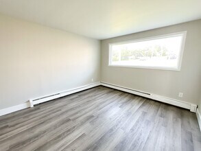 673 Greystone Terrace in Saint John, NB - Building Photo - Building Photo