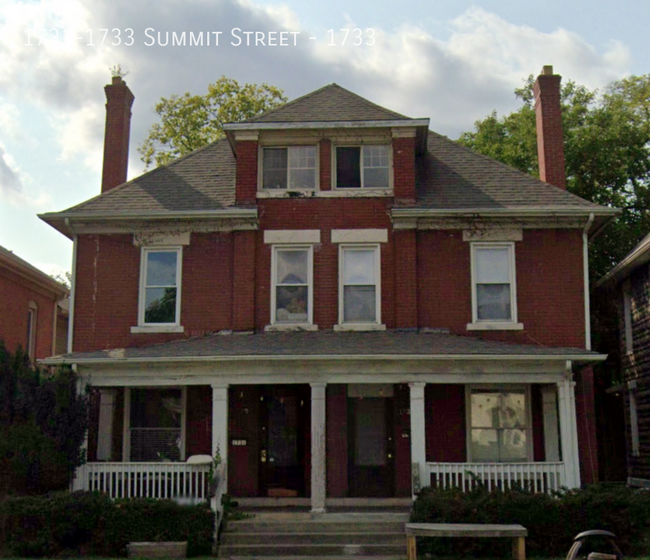 property at 1731-1733 Summit St