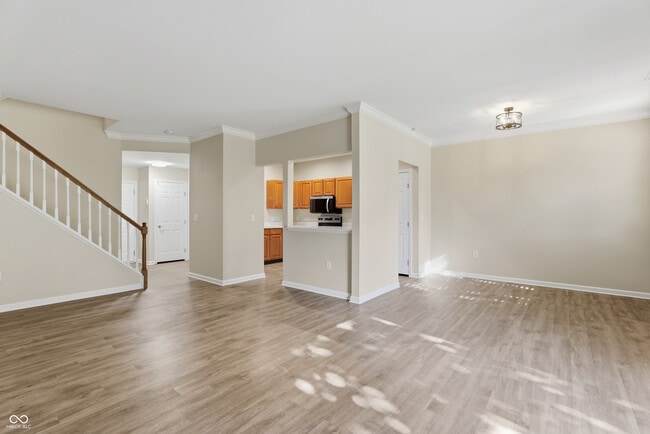 9201 Wadsworth Ct in Fishers, IN - Building Photo - Building Photo