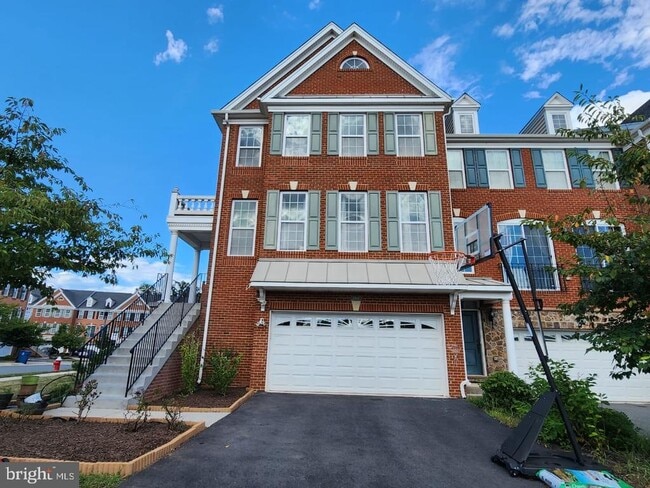 property at 23392 Lewis Hunt Square