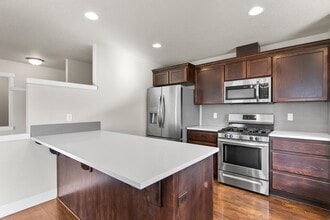 3171 Northeast Delmas Street in Bend, OR - Building Photo - Building Photo
