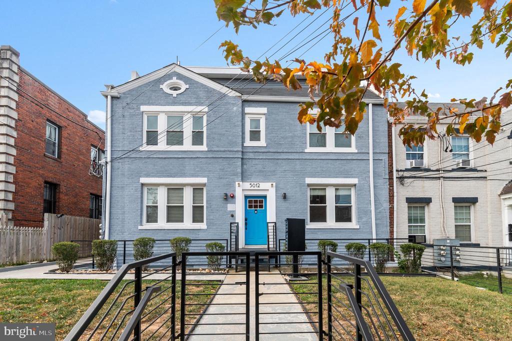 5012 2nd St NW in Washington, DC - Building Photo