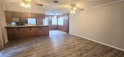 1478 Apache Dr in Montgomery, TX - Building Photo - Building Photo