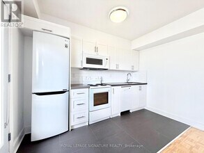 276 St George St in Toronto, ON - Building Photo - Building Photo