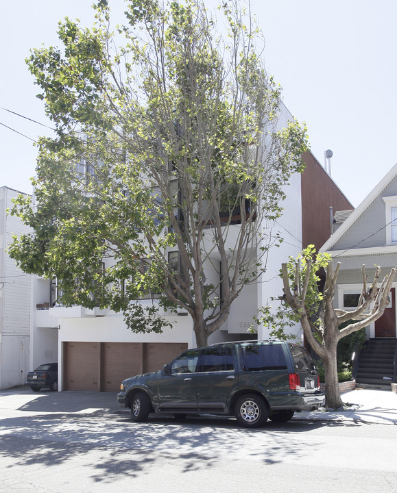 2351 Filbert St in San Francisco, CA - Foto de edificio
