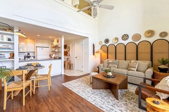 1299 Uluniu Rd in Kihei, HI - Building Photo - Building Photo