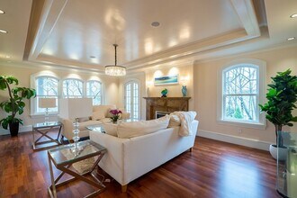 16 Meriam St in Lexington, MA - Building Photo - Building Photo