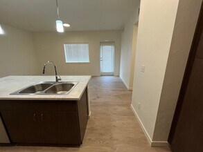 4612 Lexington Sky Ln in Caldwell, ID - Building Photo - Building Photo