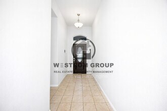 2632 Gains Mill Dr in Fort Worth, TX - Building Photo - Building Photo