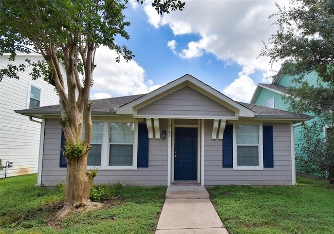 property at 6145 Settlers Square Ln