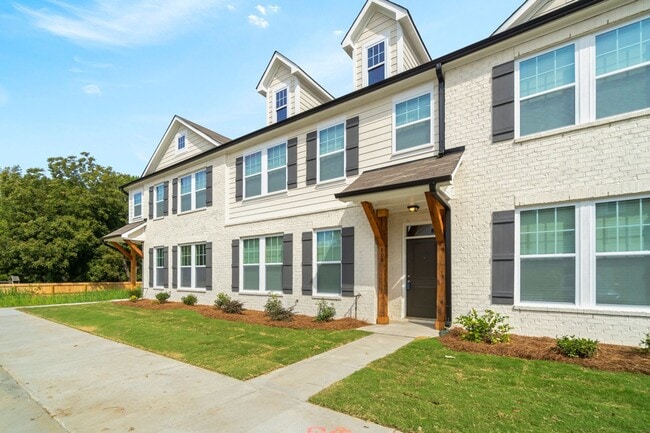 808 Lew Dr in Pineville, NC - Building Photo - Building Photo