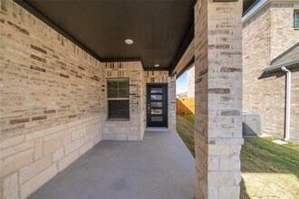 704 Hemingway Ln in Princeton, TX - Building Photo - Building Photo