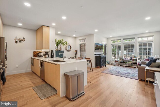 property at 1309 E St SE