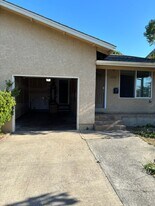 6031 Bourbon Dr in Carmichael, CA - Building Photo
